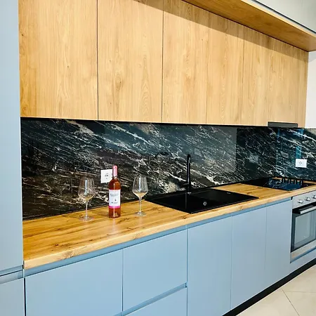 Xhoi Apartment Апартаменты Влёра